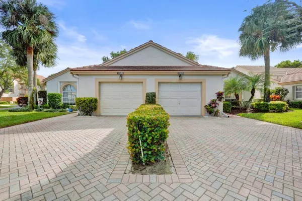 Property Slideshow image 3 of 67 | 14524 via royale, Delray Beach, FL, 33446