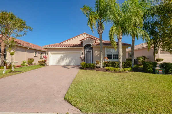 Property Slideshow image 2 of 60 | 354 nw shoreview dr, Port St Lucie, FL, 34986