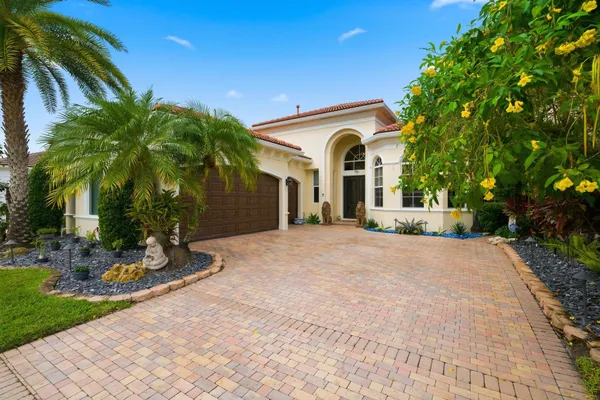 Property Slideshow image 2 of 37 | 6321 via, Delray Beach, FL, 33484