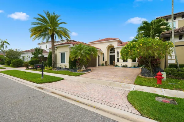 Property Slideshow image 3 of 37 | 6321 via, Delray Beach, FL, 33484