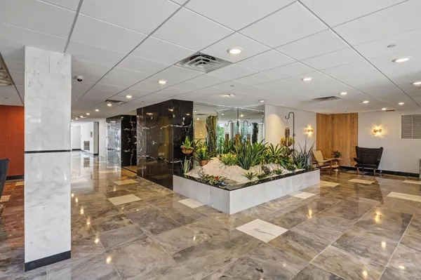 Property Slideshow image 3 of 39 | 3333 ne 34th st 314, Fort Lauderdale, FL, 33308
