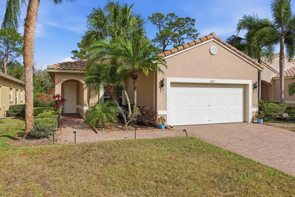Property Slideshow image 2 of 41 | 362 nw granville st, Port St Lucie, FL, 34986