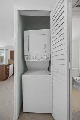 Property Slideshow image 2 of 35 | 144 canterbury, West Palm Beach, FL, 33417