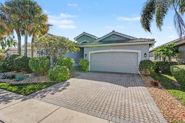 Property Slideshow image 2 of 38 | 7308 cortes lake drive dr, Delray Beach, FL, 33446