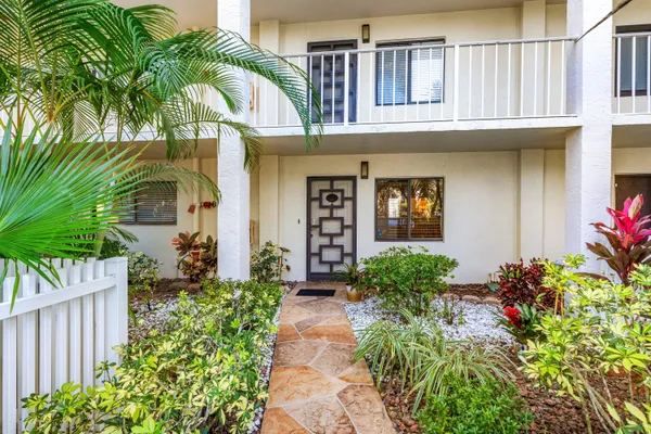 Property Slideshow image 2 of 64 | 7270 ashford pl apt 107, Delray Beach, FL, 33446