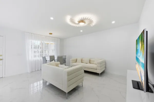 Property Slideshow image 3 of 53 | 618 normandy m, Delray Beach, FL, 33484