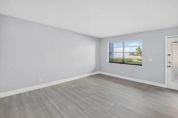 Property Slideshow image 3 of 78 | 450 piedmont j # 450, Delray Beach, FL, 33484