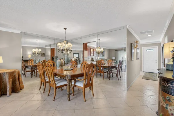 Property Slideshow image 2 of 47 | 5221 privet pl a, Delray Beach, FL, 33484