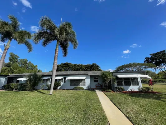 Property Slideshow image 2 of 26 | 680 high point blvd c, Delray Beach, FL, 33445