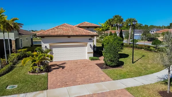 Property Slideshow image 2 of 82 | 25116 sw alberti way, Port St Lucie, FL, 34986
