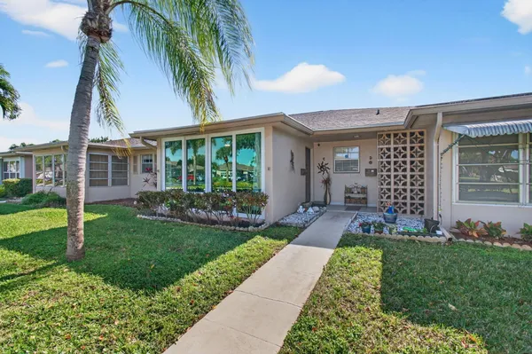 Property Slideshow image 3 of 56 | 1320 high point pl c, Delray Beach, FL, 33445