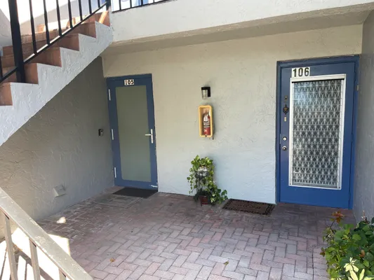 Property Slideshow image 2 of 22 | 6525 s oriole blvd 1050, Delray Beach, FL, 33446