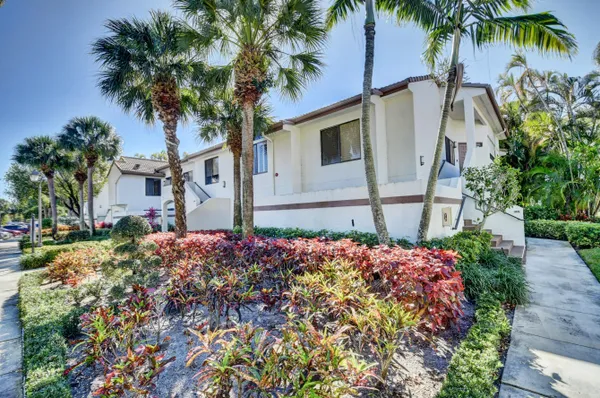 Property Slideshow image 2 of 69 | 7248 clunie pl apt 15106, Delray Beach, FL, 33446
