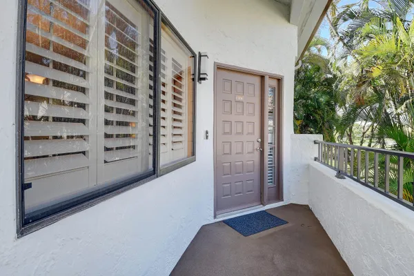 Property Slideshow image 3 of 69 | 7248 clunie pl apt 15106, Delray Beach, FL, 33446