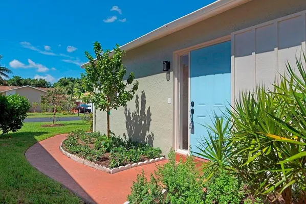 Property Slideshow image 2 of 31 | 5119 minto rd, Boynton Beach, FL, 33472