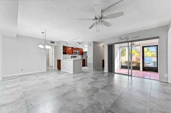 Property Slideshow image 3 of 24 | 14895 builtmore way 107, Delray Beach, FL, 33446