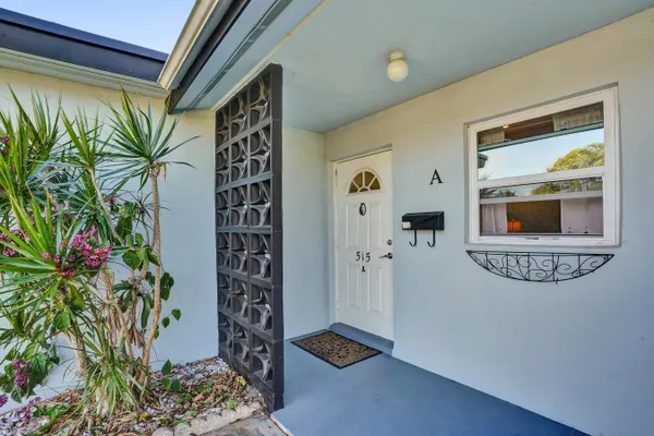 Property Slideshow image 3 of 60 | 515 high point dr a, Delray Beach, FL, 33445