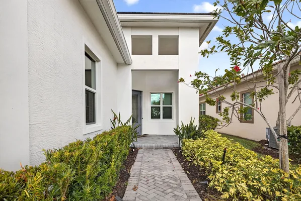 Property Slideshow image 3 of 45 | 11587 sw visconti way, Port St Lucie, FL, 34986