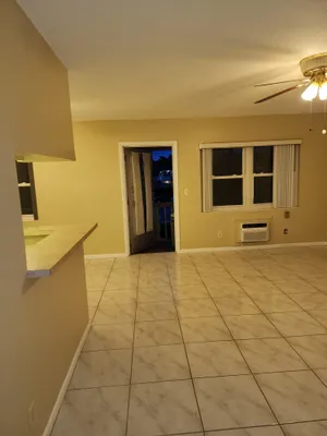 Property Slideshow image 2 of 7 | 239 coventry j, West Palm Beach, FL, 33417