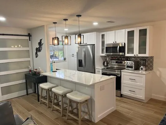 Property Slideshow image 3 of 24 | 1157 south drive cir c, Delray Beach, FL, 33445