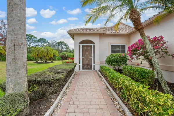 Property Slideshow image 2 of 70 | 616 nw whitfield way, Port St Lucie, FL, 34986