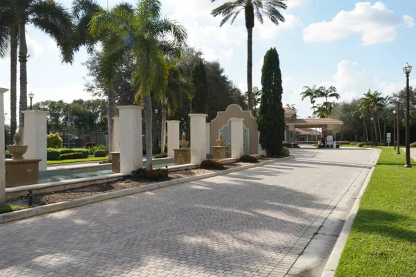 Property Slideshow image 2 of 37 | 7518 via grande, Boynton Beach, FL, 33437