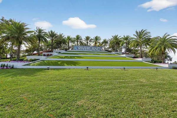 Property Slideshow image 2 of 76 | 11784 sw sailfish isles way, Port St Lucie, FL, 34987