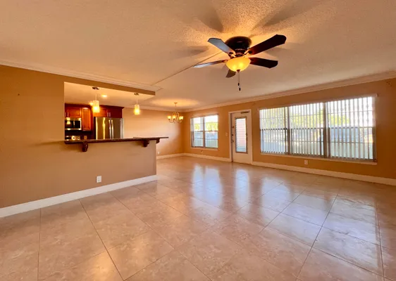 Property Slideshow image 2 of 20 | 110 greenbrier b, West Palm Beach, FL, 33417