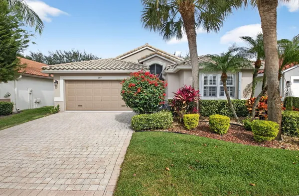 Property Slideshow image 2 of 57 | 6877 castlemaine ave, Boynton Beach, FL, 33437