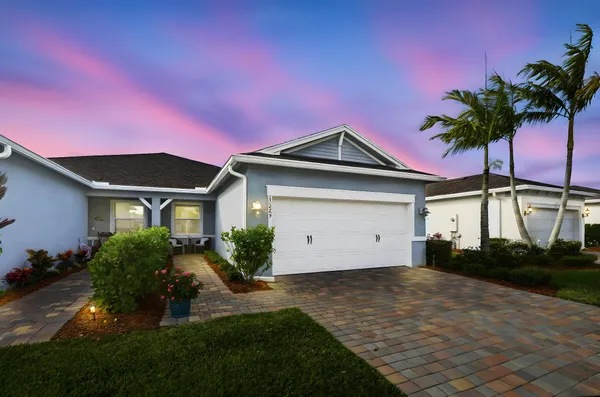 Property Slideshow image 2 of 38 | 13069 sw vermillion cir, Port St Lucie, FL, 34987