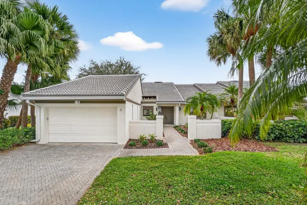 Property Slideshow image 2 of 76 | 6 clubhouse ln, Boynton Beach, FL, 33436