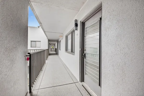 Property Slideshow image 2 of 30 | 15090 ashland pl apt 173, Delray Beach, FL, 33484
