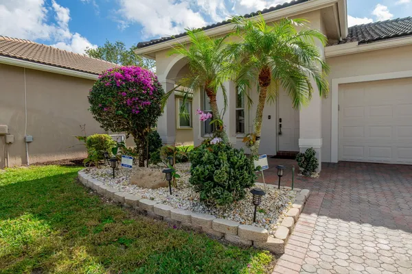 Property Slideshow image 2 of 62 | 8432 siciliano st, Boynton Beach, FL, 33472