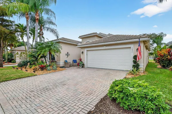 Property Slideshow image 2 of 123 | 7821 kingsley palm ter, Lake Worth, FL, 33467