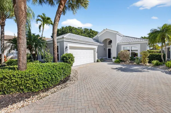Property Slideshow image 3 of 52 | 11801 fountainside cir, Boynton Beach, FL, 33437