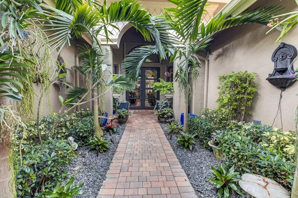 Property Slideshow image 2 of 87 | 7723 via grande, Boynton Beach, FL, 33437
