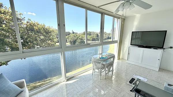 Property Slideshow image 2 of 57 | 4014 islewood d, Deerfield Beach, FL, 33442