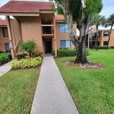 Property Slideshow image 2 of 20 | 11296 green lake dr 104, Boynton Beach, FL, 33437