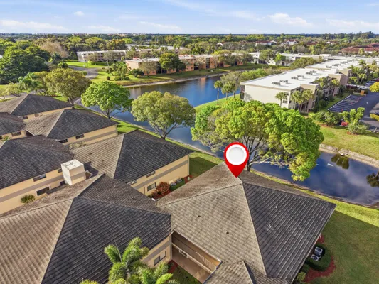 Property Slideshow image 3 of 40 | 15378 lakes of delray blvd 33, Delray Beach, FL, 33484