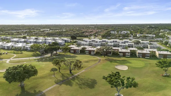 Property Slideshow image 2 of 50 | 605 flanders m m, Delray Beach, FL, 33484