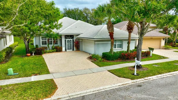 Property Slideshow image 2 of 74 | 2454 sailfish cove dr, West Palm Beach, FL, 33411