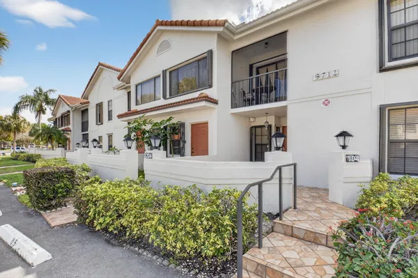 Property Slideshow image 2 of 60 | 9712 pavarotti ter 104, Boynton Beach, FL, 33437