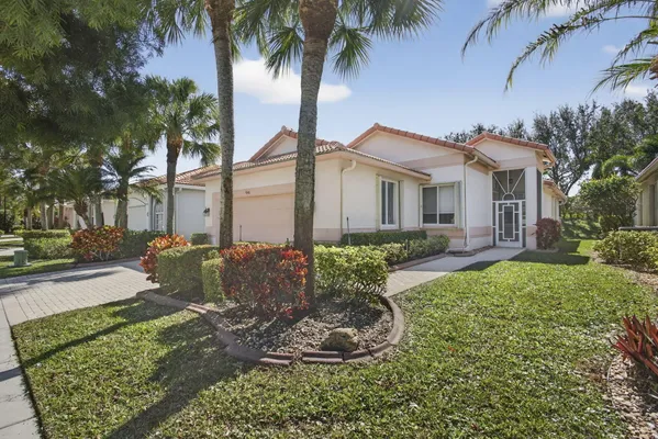 Property Slideshow image 2 of 53 | 9146 bay point cir, West Palm Beach, FL, 33411