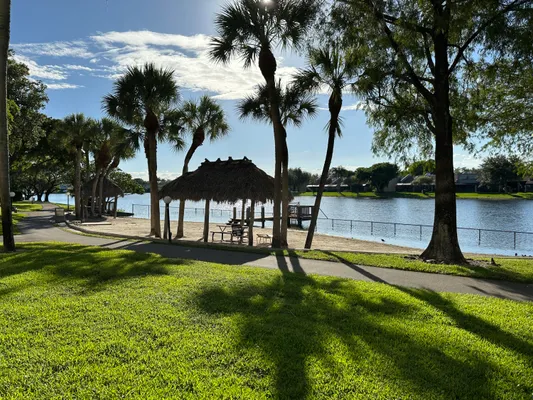 Property Slideshow image 2 of 38 | 1101 colony point cir 108, Pembroke Pines, FL, 33026