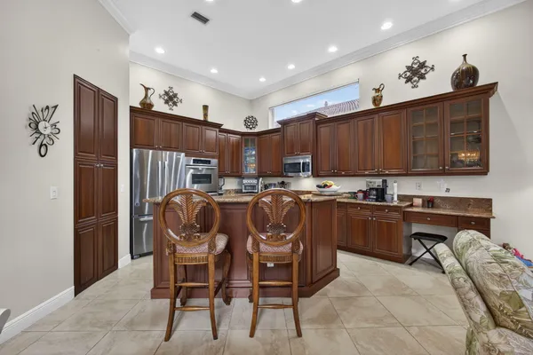 Property Slideshow image 3 of 57 | 9374 via classico, Wellington, FL, 33411