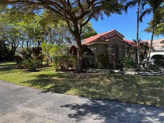 Property Slideshow image 2 of 3 | 10133 diamond lake rd, Boynton Beach, FL, 33437