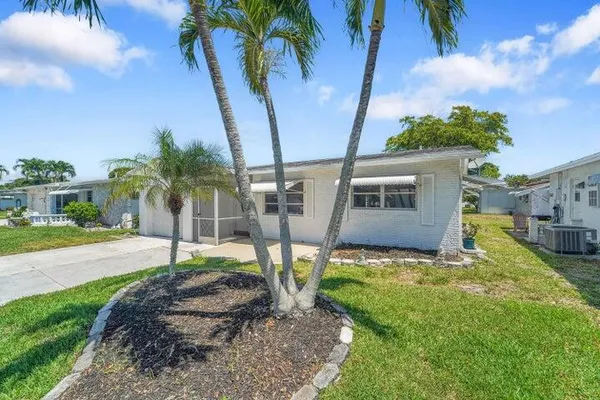 Property Slideshow image 3 of 25 | 7255 nw 8th ct, Margate, FL, 33063