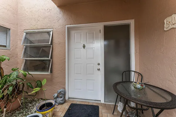 Property Slideshow image 2 of 23 | 8236 summerbreeze ln, Boca Raton, FL, 33496