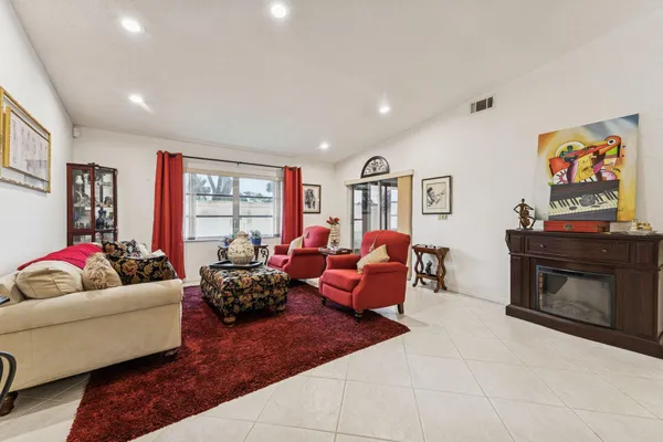 Property Slideshow image 3 of 23 | 8236 summerbreeze ln, Boca Raton, FL, 33496