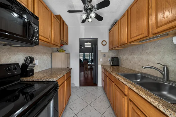 Property Slideshow image 3 of 92 | 2475 w golf blvd 247, Pompano Beach, FL, 33064